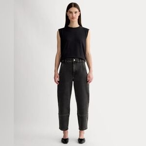 Everlane Utility Barrel Jean Washed Black